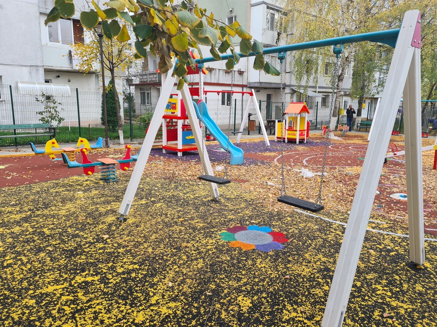 Люлка с гумени седалки - DUEJLEA
